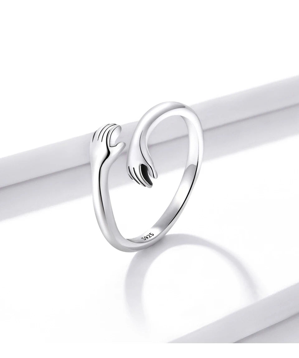 Hug Love Ring